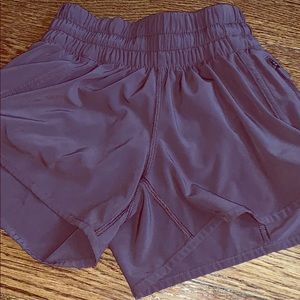 Lululemon Tracker V Short